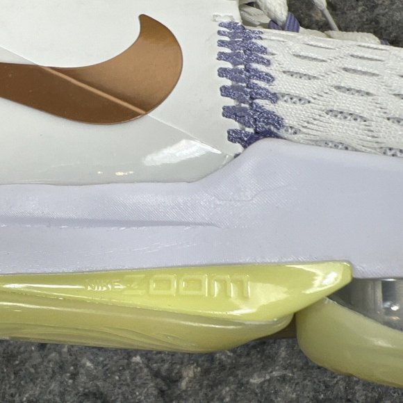 Nike LeBron Witness V5 Summit White Bronze Purple Sz 12.5 CQ9380-102 Basketball - Picture 10 of 16